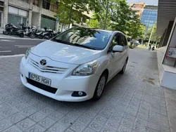 Blanco Usado 2011 Toyota Verso Live Monovolumen | 8990 € (Un poco caro)