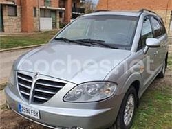 Gris / plata Usado 2007 Ssangyong (KGM) Rodius Limited Monovolumen | 5000 € (Precio justo)