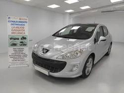 Gris / plata Usado 2008 Peugeot 308 Premium Berlina | 4990 € (Precio justo)