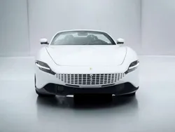 Blanco Nuevo 2024 Ferrari Roma Coupe | 299.800 €