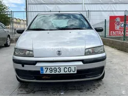 Gris / plata Usado 2003 Fiat Punto Utilitario | 1190 € (Precio justo)