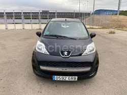 Negro Usado 2009 Peugeot 107 Utilitario | 2999 €