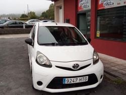 Blanco Usado 2013 Toyota Aygo City Utilitario | 5800 € (Precio justo)