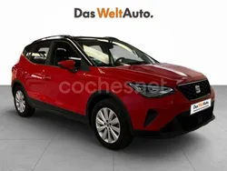 Rojo Nuevo 2025 Seat Arona Style SUV | 20.590 €