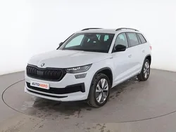 Blanco Usado 2023 Skoda Kodiaq SportLine SUV | 33.999 € (Precio justo)