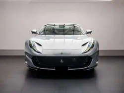 Plateado Usado 2020 Ferrari 812 Descapotable | 445.000 €