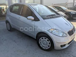 Gris / plata Usado 2005 Mercedes A150 Classic Monovolumen | 4990 € (Precio justo)
