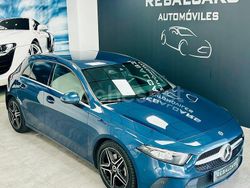 Azul Usado 2022 Mercedes A200 Berlina | 24.990 € (Precio justo)