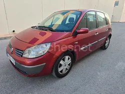 Granate Usado 2007 Renault Scénic II Monovolumen | 3000 € (Precio justo)