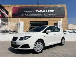 Blanco Usado 2010 Seat Ibiza Reference Utilitario | 7490 € (Un poco caro)