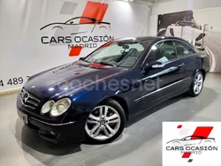 Azul Usado 2007 Mercedes CLK350 Avantgarde Coupe | 12.990 €