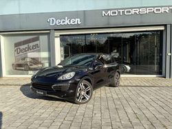 Negro Usado 2011 Porsche Cayenne S SUV | 18.800 €