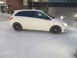 Blanco Usado 2013 Mercedes B180 Monovolumen | 9900 € (Precio justo)