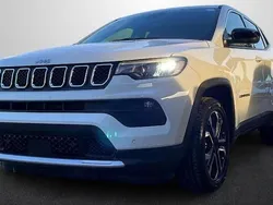 Blanco Nuevo 2025 Jeep Compass Altitude SUV | 29.999 € (Super precio)