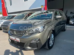 Gris / plata Usado 2020 Peugeot 5008 Active Monovolumen | 17.900 € (Precio justo)