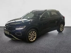 Usado 2023 VW T-Roc Life SUV | 22.640 € (Buen precio)