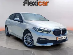 Blanco Usado 2022 BMW 118 Utilitario | 20.990 € (Precio justo)