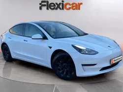 Blanco Usado 2021 Tesla Model 3 Berlina | 26.390 € (Buen precio)