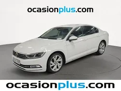Blanco Usado 2017 VW Passat Advance Berlina | 20.750 € (Un poco caro)