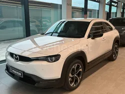 Blanco Nuevo 2024 Mazda MX30 Ad'Vantage SUV | 28.500 € (Precio justo)