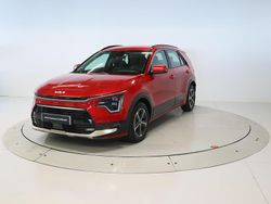 Rojo Usado 2022 Kia Niro SUV | 30.900 € (Caro)