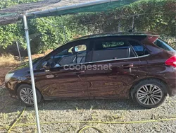 Granate Usado 2011 Citroën C4 Exclusive Berlina | 4600 € (Precio justo)