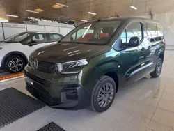Verde Nuevo 2025 Citroën Berlingo Feel Monovolumen | 23.900 € (Un poco caro)
