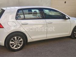 Blanco Usado 2014 VW Golf VII Advance Berlina | 6900 € (Buen precio)