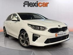 Blanco Usado 2019 Kia Ceed GT GT-Line Berlina | 11.990 € (Super precio)