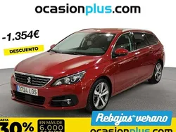 Rojo Usado 2020 Peugeot 308 Allure Familiar | 13.546 € (Precio justo)