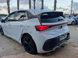 Blanco Usado 2023 Cupra Born e-Boost Utilitario | 7999 €