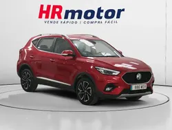 Rojo Usado 2022 MG ZS Luxury Berlina | 16.190 € (Precio justo)