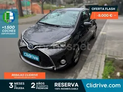 Gris / plata Usado 2017 Toyota Yaris Hybrid Active Berlina | 13.790 € (Precio justo)