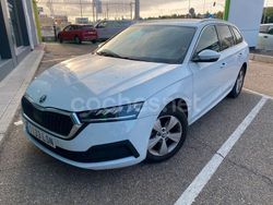 Blanco Usado 2021 Skoda Octavia Familiar | 14.499 € (Precio justo)