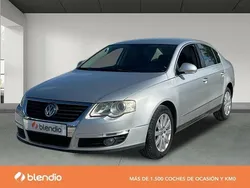 Gris Usado 2008 VW Passat Trendline Berlina | 7390 € (Precio justo)