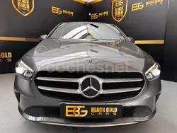Gris / plata Usado 2020 Mercedes B180 Monovolumen | 18.490 € (Precio justo)