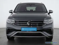 Gris Usado 2023 VW Tiguan Allspace R-line SUV | 48.880 € (Caro)