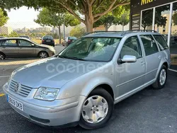 Gris / plata Usado 2005 VW Golf IV Trendline Berlina | 3990 € (Precio justo)