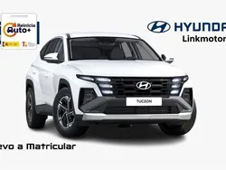 Rojo Nuevo 2025 Hyundai Tucson SUV | 29.800 € (Precio justo)