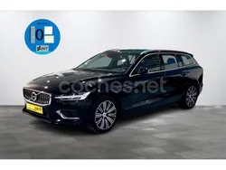 Gris / plata Usado 2020 Volvo V60 Inscription Familiar | 28.990 € (Precio justo)