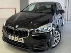 Negro Usado 2021 BMW 225 Active Tourer iPerformance Monovolumen | 18.800 € (Buen precio)