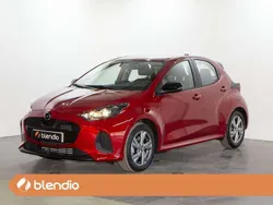 Rojo Usado 2024 Mazda 2 Exclusive-Line Berlina | 22.090 € (Precio justo)