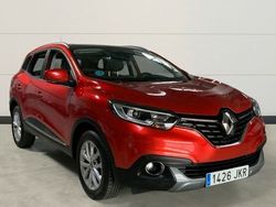 Rojo Usado 2015 Renault Kadjar Zen SUV | 15.000 € (Un poco caro)