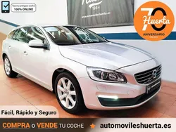 Gris / plata Usado 2017 Volvo V60 Momentum Familiar | 18.500 € (Precio justo)