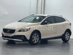 Blanco Usado 2017 Volvo V40 CC Kinetic Familiar | 13.800 € (Precio justo)
