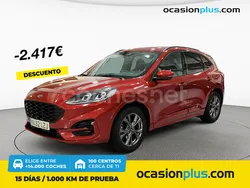 Rojo Usado 2022 Ford Kuga ST-Line SUV | 17.900 € (Buen precio)