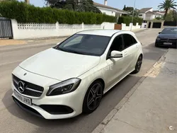 Blanco Usado 2017 Mercedes A200 AMG line Berlina | 16.500 € (Precio justo)