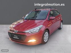 Rojo Usado 2016 Hyundai i20 Berlina | 10.490 € (Caro)