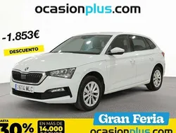 Blanco Usado 2023 Skoda Scala Ambition Utilitario | 18.537 € (Precio justo)