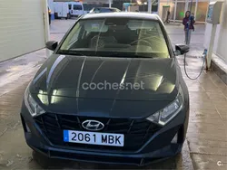 Azul Usado 2022 Hyundai i20 Berlina | 14.200 € (Precio justo)